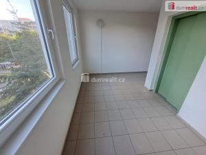 Pronájem bytu 2+kk, Praha - Modřany, Jordana Jovkova, 45 m2