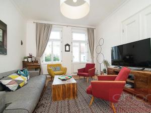 Pronájem bytu 6+kk a větší, Praha - Smíchov, Drtinova, 199 m2