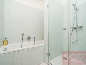 Pronájem bytu 6+kk a větší, Praha - Smíchov, Drtinova, 199 m2