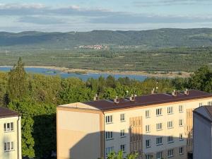 Prodej bytu 2+1, Habartov, Karla Čapka, 53 m2