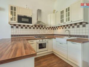 Pronájem bytu 2+1, Praha - Karlín, Sokolovská, 68 m2
