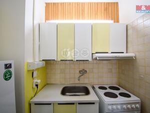 Prodej bytu 2+kk, Vsetín, Jabloňová, 38 m2