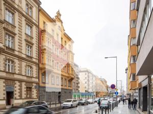 Prodej bytu 2+1, Praha - Holešovice, Veletržní, 85 m2