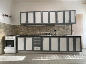 Pronájem bytu 2+1, Praha - Vinohrady, Velehradská, 77 m2