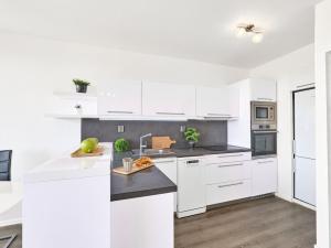 Prodej bytu 3+kk, Hradec Králové, K Sokolovně, 76 m2