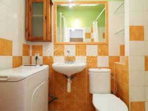 Pronájem bytu 2+1, Praha - Hloubětín, Zelenečská, 52 m2