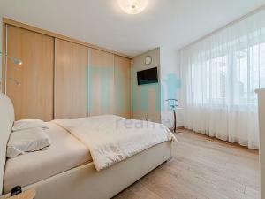 Prodej atypického bytu, Ostrava, Kaminského, 138 m2