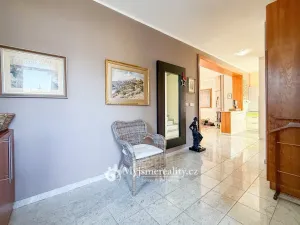 Prodej rodinného domu, Znojmo, 378 m2