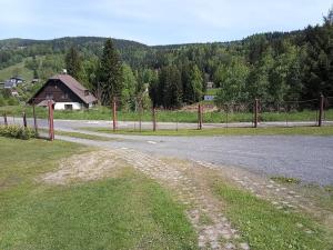 Prodej garáže, Tanvald, Valašská, 22 m2