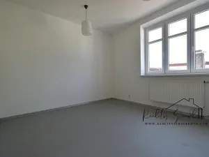 Pronájem kanceláře, Přerov, Havlíčkova, 23 m2