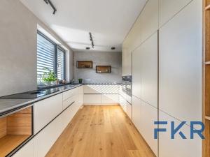 Prodej vily, Předboj, K Parku, 200 m2
