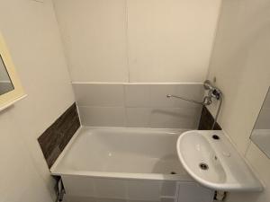 Pronájem bytu 2+1, Chodov, Boženy Němcové, 50 m2