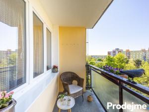 Prodej bytu 3+1, Praha - Kamýk, Zárubova, 84 m2