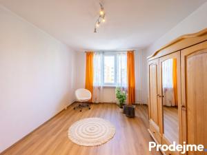 Prodej bytu 3+1, Praha - Kamýk, Zárubova, 84 m2