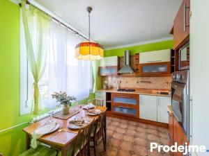 Prodej bytu 3+1, Praha - Kamýk, Zárubova, 84 m2