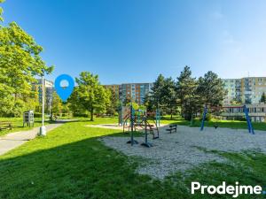 Prodej bytu 3+1, Praha - Kamýk, Zárubova, 84 m2