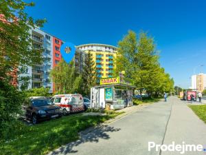 Prodej bytu 3+1, Praha - Kamýk, Zárubova, 84 m2