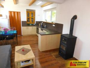 Prodej chaty, Suchohrdly, 80 m2