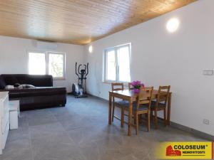 Prodej chaty, Suchohrdly, 80 m2