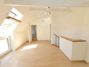 Pronájem rodinného domu, Praha - Záběhlice, Severní II, 200 m2