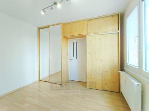 Pronájem bytu 3+1, Český Krumlov - Nádražní Předměstí, 63 m2