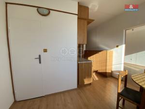 Pronájem bytu 2+1, Louny, Čs. armády, 67 m2