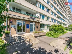 Prodej bytu 3+kk, Praha - Prosek, Prosecká, 68 m2