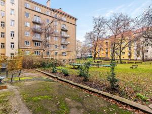 Prodej obchodního prostoru, Praha - Žižkov, Viklefova, 35 m2