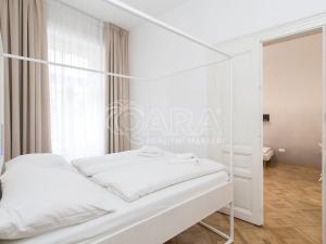Pronájem bytu 2+kk, Praha - Nové Město, Na Poříčí, 55 m2