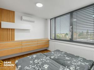 Prodej bytu 3+kk, Otrokovice, Komenského, 162 m2