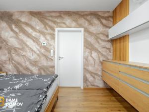 Prodej bytu 3+kk, Otrokovice, Komenského, 162 m2