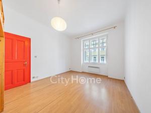 Pronájem bytu 1+1, Praha - Smíchov, Grafická, 43 m2