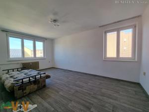 Pronájem bytu 3+1, Lišov, Nová, 73 m2
