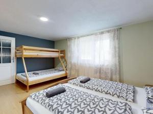 Prodej rodinného domu, Březí, U školky, 198 m2