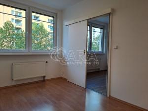 Pronájem bytu 2+kk, Praha - Troja, Hnězdenská, 47 m2
