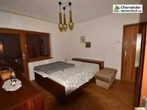 Prodej rodinného domu, Novi Vinodolski, Chorvatsko, 200 m2