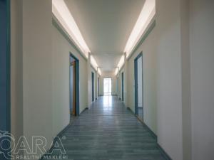 Pronájem kanceláře, Brno, Bohunická, 2038 m2