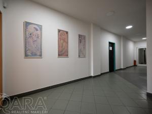 Pronájem kanceláře, Brno, Bohunická, 2038 m2