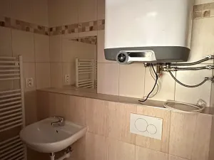 Pronájem bytu 1+1, Liberec, Švermova, 30 m2