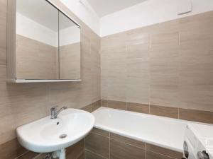Prodej bytu 3+1, Veselí nad Lužnicí, Pod Markem, 62 m2