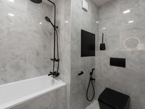 Prodej bytu 2+1, Praha - Lhotka, Zálesí, 42 m2