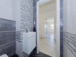 Prodej ordinace, Praha - Suchdol, Osvobození, 314 m2