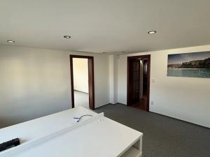 Prodej rodinného domu, Hradec Králové, Voborníkova, 258 m2