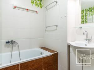 Pronájem bytu 3+kk, Praha - Horní Měcholupy, Janovská, 66 m2