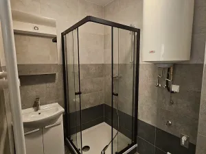 Pronájem bytu 2+kk, Praha - Štěrboholy, Slibná, 50 m2