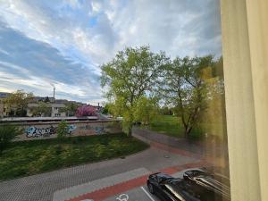 Pronájem bytu 2+kk, Praha - Štěrboholy, Slibná, 50 m2