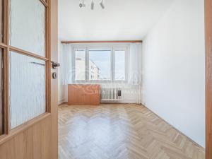 Pronájem bytu 3+1, Praha - Strašnice, Průběžná, 66 m2