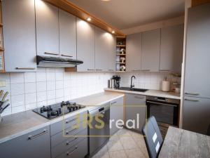 Prodej bytu 3+1, Uherské Hradiště, Jaroslava Staňka, 68 m2
