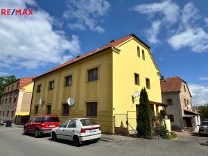 Pronájem bytu 1+kk, Dobříš, náměstí Svobody, 32 m2