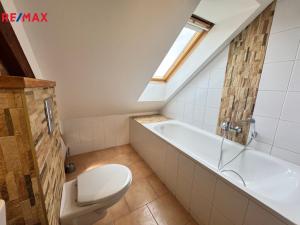 Pronájem bytu 1+kk, Dobříš, náměstí Svobody, 32 m2